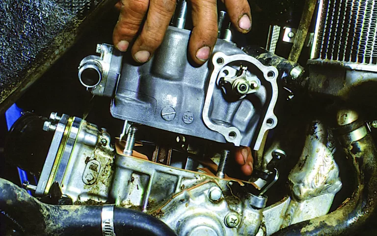 two-stroke-power-valves